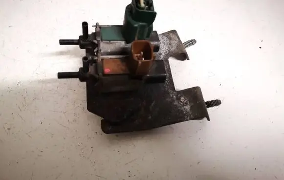 Mazda 6 Turbo solenoid valve k5t4659 k5t46591