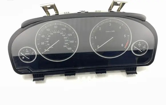 BMW X5 F15 Speedometer (instrument cluster) 9383489