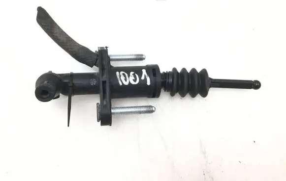Opel Vectra C Clutch master cylinder 24412669