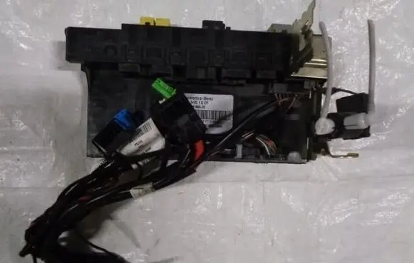 Mercedes-Benz C W203 Other control units/modules 2095451501