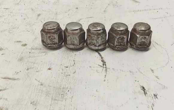 Honda Civic IX Nuts/bolts 