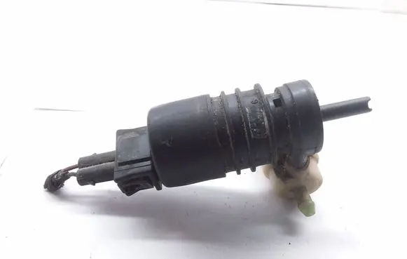 Opel Signum Windscreen/windshield washer pump 