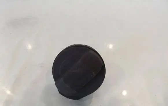 Volkswagen Polo Fuel tank filler cap 