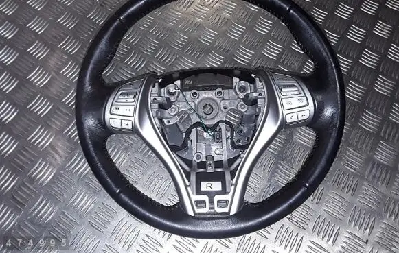 Nissan X-Trail T32 Steering wheel