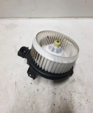 Ford Fusion II Heater fan/blower AY2727006220