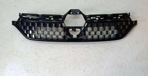Renault Austral Front bumper upper radiator grill 622563643R 622569840R
