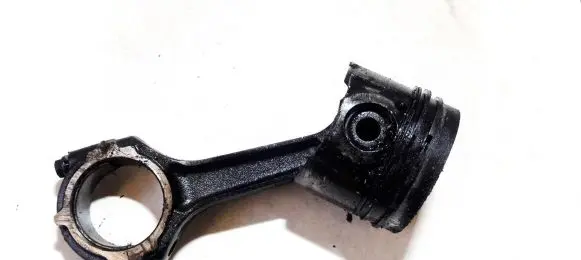Volvo S40, V40 Piston with connecting rod