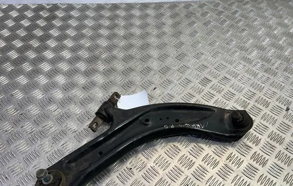 Front lower control arm/wishbone