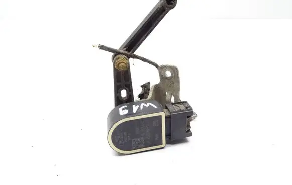 BMW 5 F10 F11 Headlight/headlamp level sensor 6861351