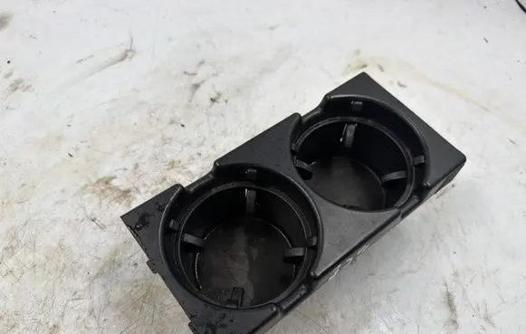 BMW 3 E46 Cup holder front