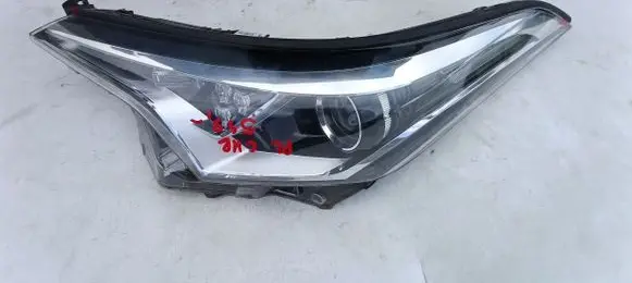 Toyota C-HR I Headlight/headlamp