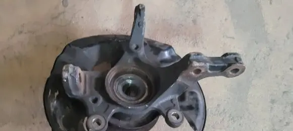 Honda CR-V Front wheel hub