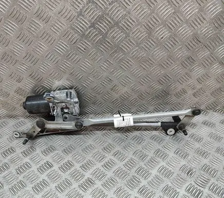 Volvo V60 Front wiper linkage and motor W000105821 W000089934