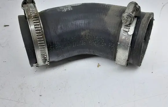 Intercooler hose/pipe