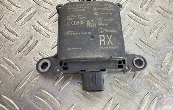Lexus RX 450H Blind spot module 881620W301