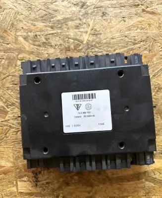 Porsche Cayenne (9PA) Seat control module 7L0959760
