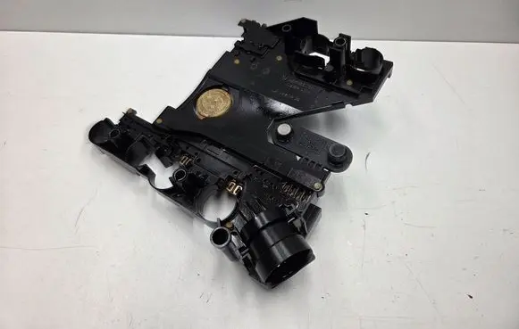 Mercedes-Benz E W211 Transmission gearbox valve body A1402700861 1402700861