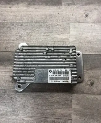 BMW 5 F10 F11 Suspension control unit/module 6799659 000525513 2840304818300