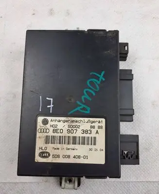 Volkswagen PASSAT B6 Tow bar trailer control unit/module 8E0907383A 5DS00840801