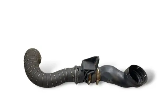 Mercedes-Benz C W203 Air intake hose/pipe A2710901437