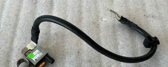 Audi A6 S6 C5 4B Negative earth cable (battery) 4P0915181A