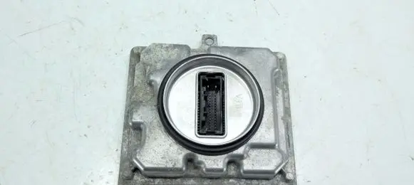 Mazda MX-30 LED ballast control module DN4L67890 W003T34272 2092500360