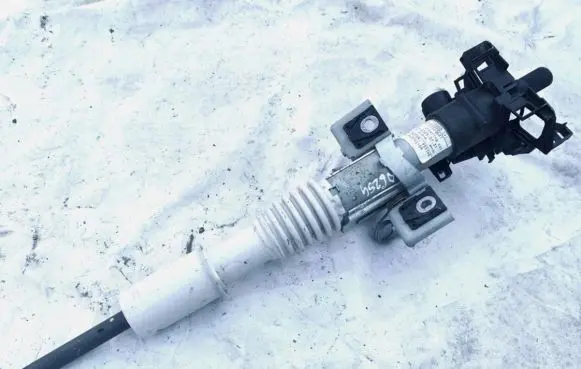 Opel Zafira A Steering wheel axle 09228681 313763109