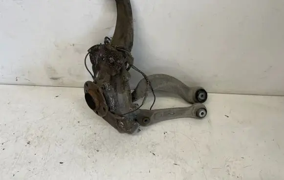 BMW 5 F10 F11 Front wheel hub spindle knuckle