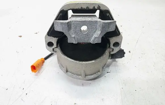 Audi A6 C7 Engine mount vacuum valve 4G0199381LF
