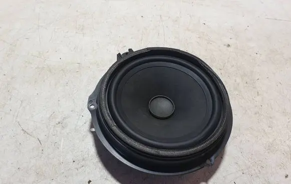 Jaguar XJL Front door speaker AW9318808FC EAS16PL785B