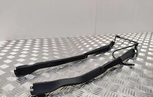 BMW 2 G42 Windshield/front glass wiper blade 9448916