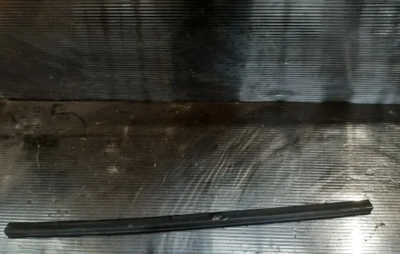 Engine compartment rubber