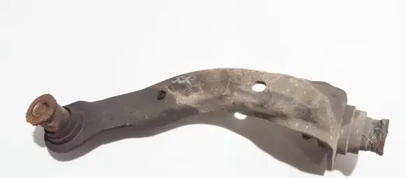Nissan Note (E11) Engine mount bracket
