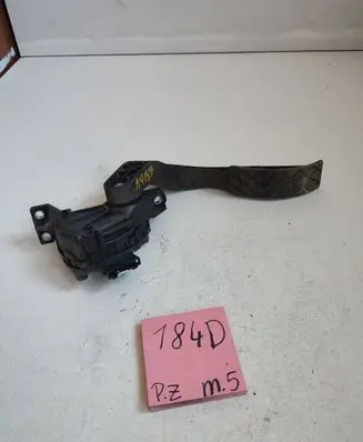 Audi A4 S4 B7 8E 8H Accelerator throttle pedal 8E1721523G