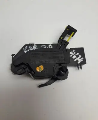 Renault Kadjar Clutch pedal sensor 8200666173A