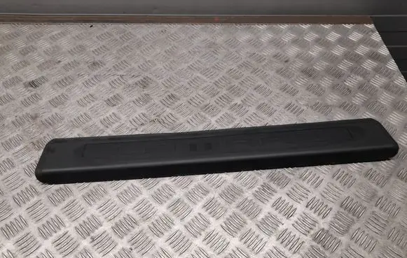 Chevrolet Camaro Front sill trim cover 917326291