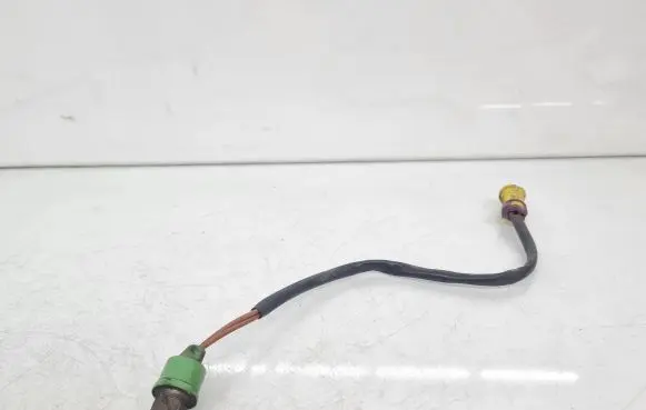 Air conditioning (A/C) pressure sensor