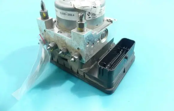 Dacia Sandero III ABS Pump 476604313R IMPRK1267235