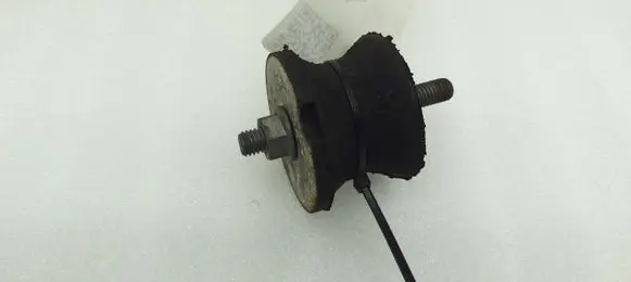 BMW 3 E90 E91 Gearbox mount 6771219