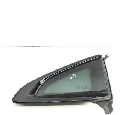 BMW 2 F44 Rear side window 7483120 7483160
