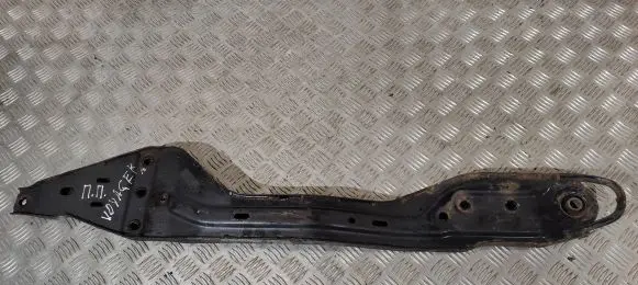 Chrysler Grand Voyager V Front subframe