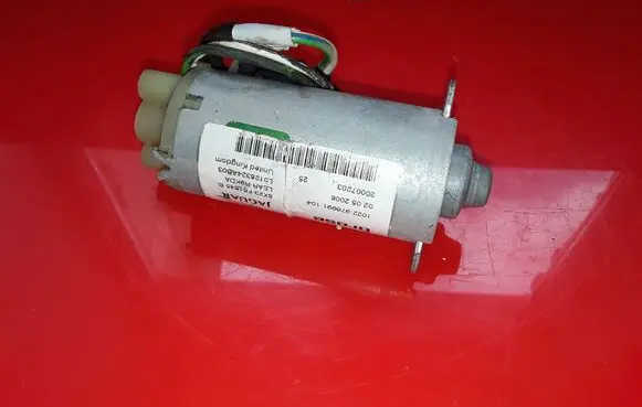 Jaguar XF Seat adjustment motor 8X23F61645B 128324AB03 1022976991104