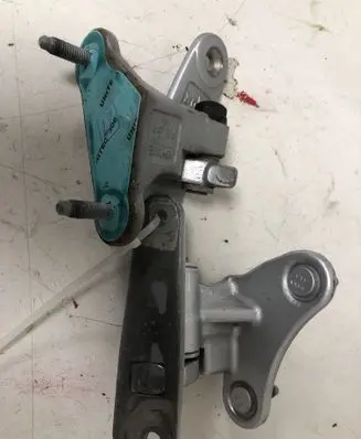 Front door hinge set