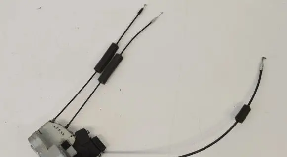 Subaru Outback Front door lock