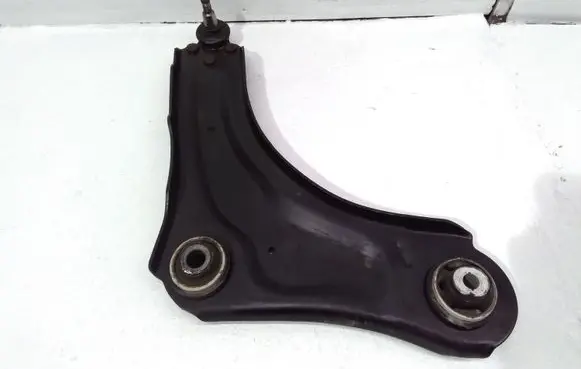 Renault Megane III Front lower control arm/wishbone