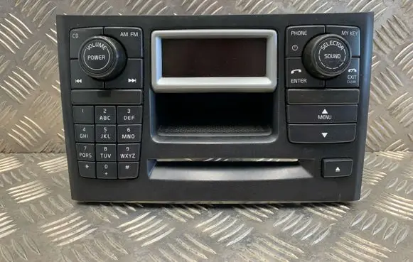Volvo XC90 Radio/CD/DVD/GPS head unit 30732642