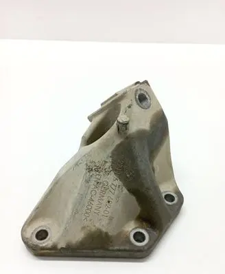 BMW 7 F01 F02 F03 F04 Engine mounting bracket 2211677762201