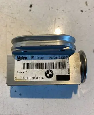 BMW 1 F20 F21 Air conditioning (A/C) expansion valve 670825CB 9229488