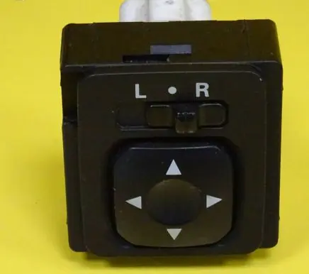 Wing mirror switch