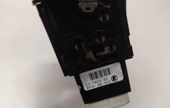 Mazda 3 I Hazard light switch 03750330 BP4K664HD